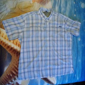 Eddie Bauer, Men's XL, Button Down Short Sleeve Shirt Plaid Blue 2 Chest Pockets